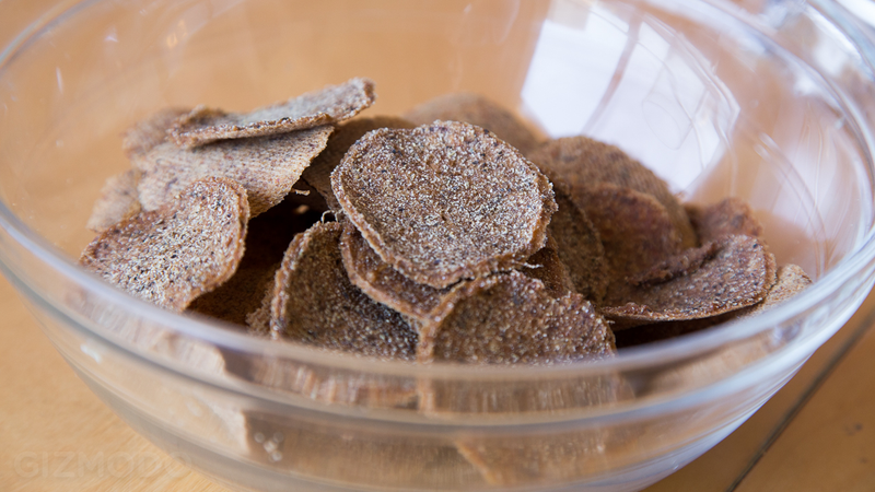 Illustration for article titled The Beef Jerky-Potato Chip Hybrid Is Real, and We Taste-Tested It